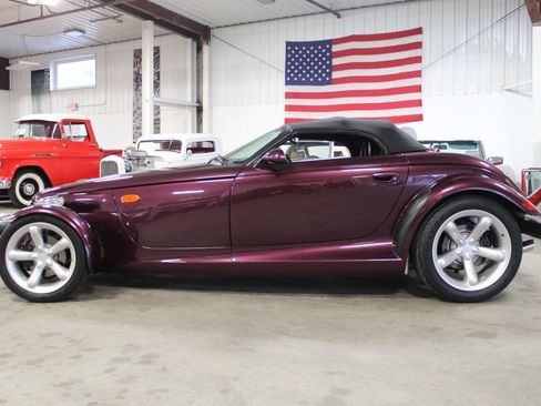 Used 1997 Plymouth Prowler image 3