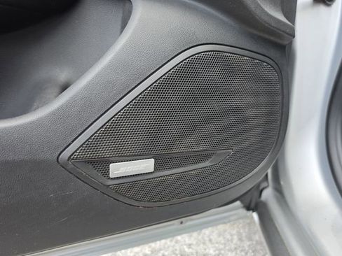 Used 2018 Buick Regal Essence w/ Driver Confidence Package #1 FWD image 19