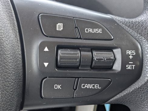 Used 2018 Kia Sorento LX image 30