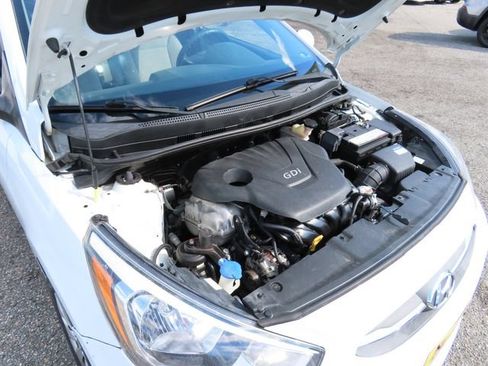 Used 2017 Hyundai Accent SE FWD image 24