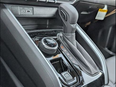 New 2025 Chevrolet Colorado Trail Boss w/ Off-Road Front Bumper Package image 14