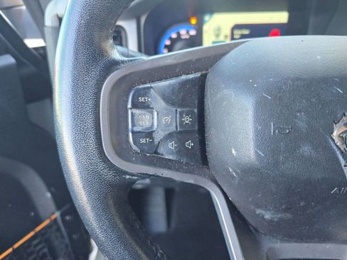 Used 2022 Ford Bronco Badlands image 15