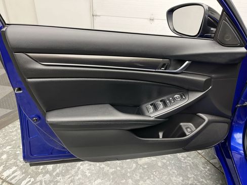 Used 2022 Honda Accord Sport Special Edition image 6