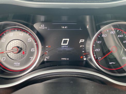 Used 2018 Dodge Charger R/T RWD image 17