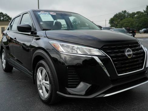 Used 2025 Nissan Kicks Play S FWD image 38