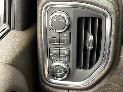 Used 2023 GMC Sierra 2500 SLT AWD/4WD image 16