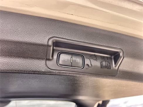 Used 2020 Ford Explorer ST w/ Premium Technology Package image 33