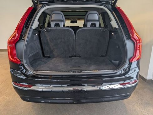 Used 2024 Volvo XC90 B6 Plus image 5