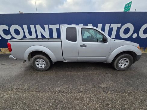 Used 2019 Nissan Frontier S image 8