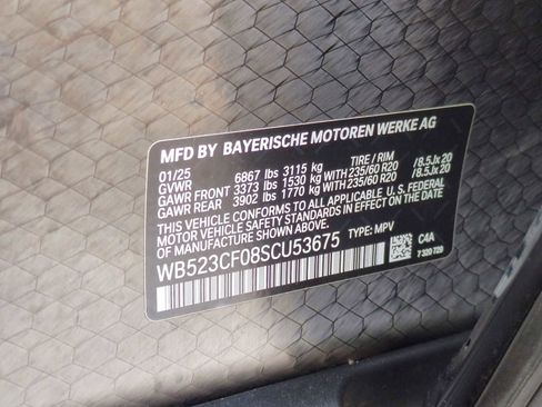 Used 2025 BMW iX xDrive50 image 35