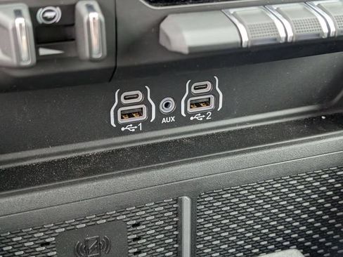 New 2026 RAM 1500 4x4 Crew Cab image 19
