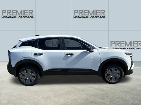 New 2026 Nissan Kicks S w/ Charging Package image 4