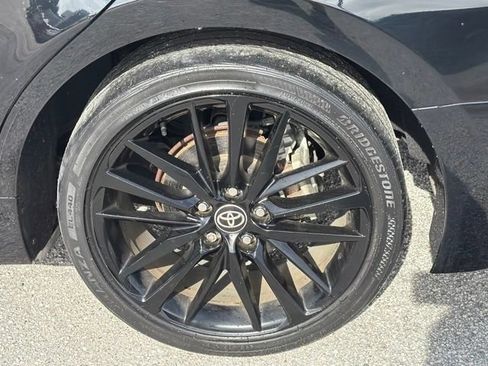 Used 2022 Toyota Camry XSE FWD image 15