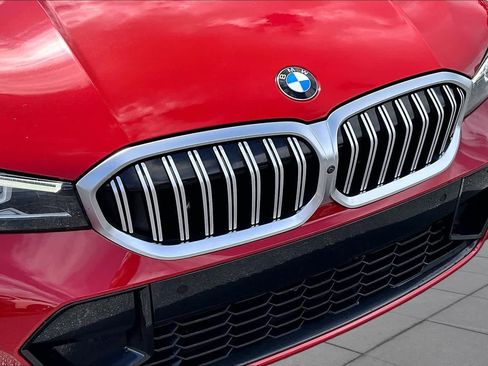 Certified 2023 BMW 330i Sedan w/ M Sport Package RWD image 30