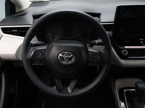 Certified 2025 Toyota Corolla LE image 23
