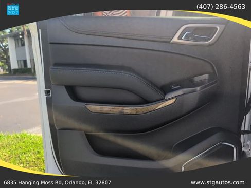 Used 2017 GMC Yukon XL Denali w/ Open Road Package AWD/4WD image 14