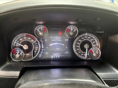 Used 2016 RAM 2500 Limited AWD/4WD image 17
