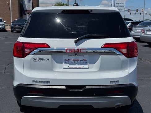 Used 2017 GMC Acadia SLE AWD/4WD image 6
