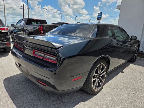 Used 2023 Dodge Challenger R/T RWD image 3