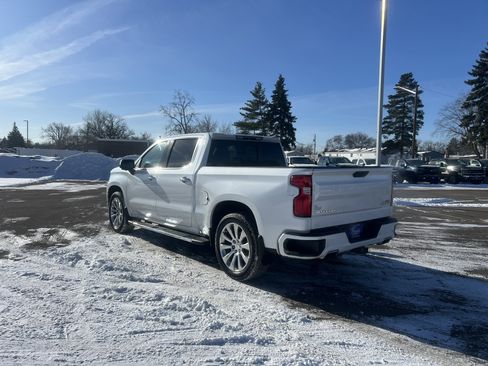 Used 2019 Chevrolet Silverado 1500 High Country w/ Technology Package image 7