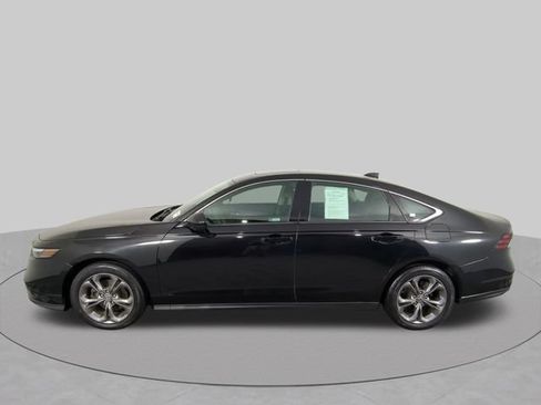 Used 2023 Honda Accord EX image 13