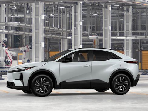 New 2026 Toyota C-HR AWD/4WD image 3