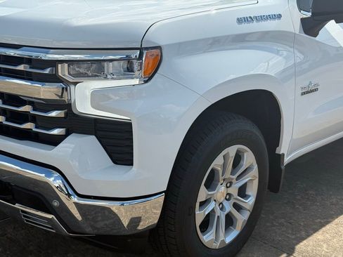 New 2026 Chevrolet Silverado 1500 LTZ image 2