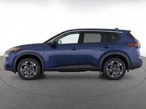 Used 2025 Nissan Rogue SV FWD image 6