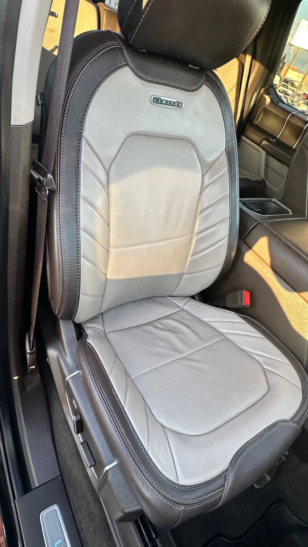 Used 2019 Ford F150 Limited w/ Trailer Tow Package AWD/4WD image 27