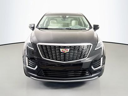 New 2025 Cadillac XT5 Premium Luxury w/ Technology Package