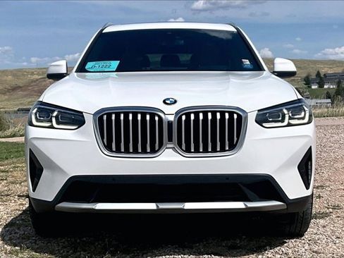 Used 2022 BMW X3 xDrive30i w/ Premium Package AWD/4WD image 2