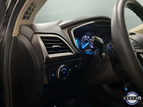 Used 2019 Ford Fusion SE image 14