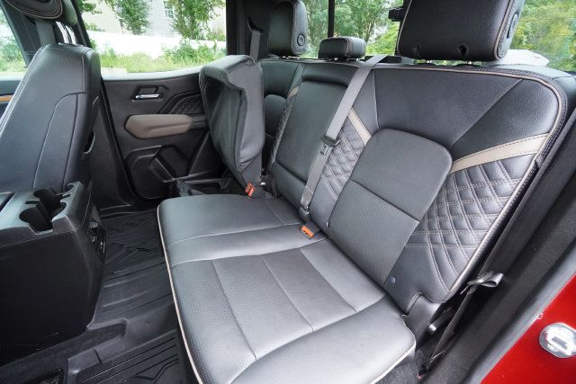 Used 2023 GMC Canyon Denali AWD/4WD image 27