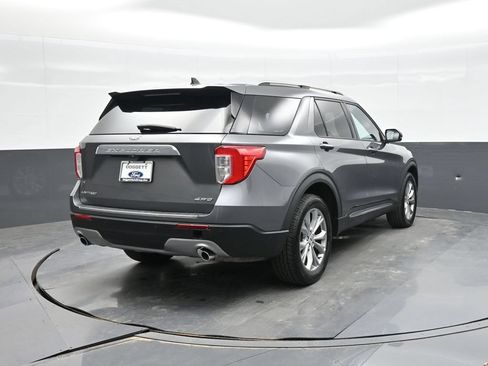 Certified 2023 Ford Explorer Limited w/ Equipment Group 301A AWD/4WD image 4
