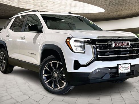 New 2026 GMC Terrain Elevation w/ Elevation Premium Package image 2