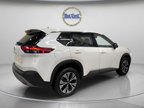 Used 2021 Nissan Rogue SV FWD image 5
