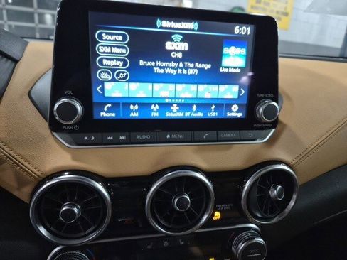 New 2025 Nissan Sentra SV w/ SV Premium Package image 27