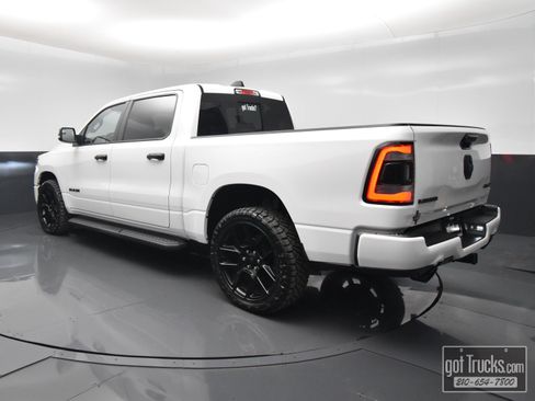 Used 2023 RAM 1500 Laramie AWD/4WD image 5