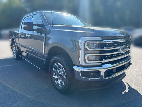 Certified 2025 Ford F350 Lariat w/ Lariat Ultimate Package AWD/4WD image 2