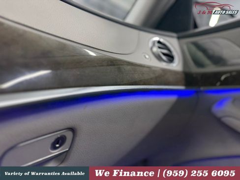Used 2015 Mercedes-Benz S 550 4MATIC Sedan image 35
