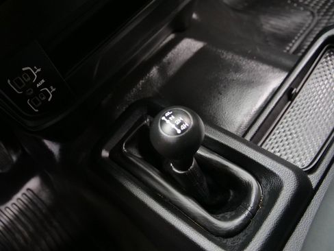 Used 2024 RAM 2500 Tradesman AWD/4WD image 15