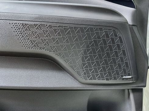 New 2027 Kia Carnival SX Prestige FWD image 21