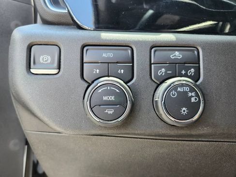 Used 2023 Chevrolet Silverado 1500 LT w/ Protection Package AWD/4WD image 32