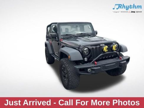 Used 2015 Jeep Wrangler Rubicon AWD/4WD image 1