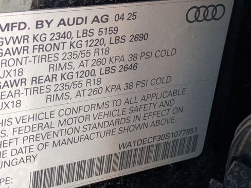 Certified 2025 Audi Q3 2.0T Premium w/ Convenience Package AWD/4WD image 31