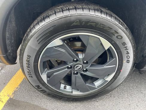 Certified 2024 Nissan Rogue SV AWD/4WD image 29