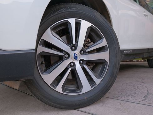 Used 2018 Subaru Outback 3.6R Limited w/ Popular Package #2 image 46