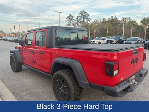 Used 2023 Jeep Gladiator Sport image 6