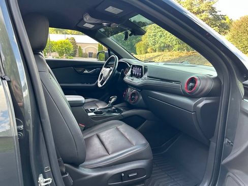 Used 2019 Chevrolet Blazer RS FWD image 41