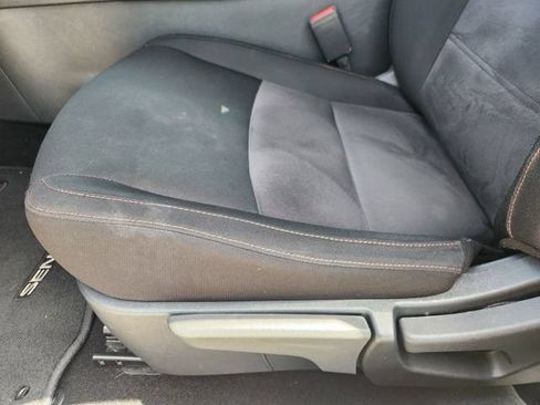 Used 2025 Nissan Sentra SR FWD image 23